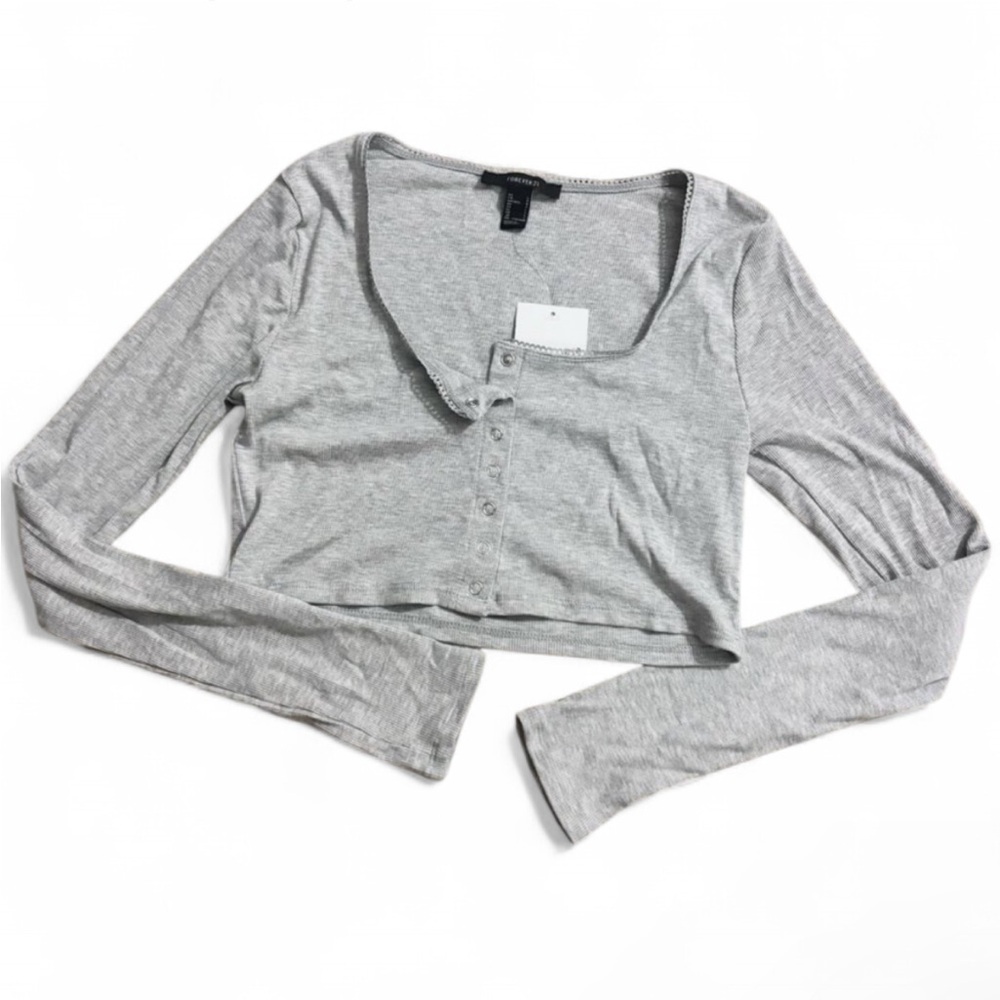 Gray Long Sleeve Crop Top